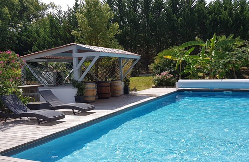 Sainte-Marie-de-Gosse Villa | VILLA EXOTIQUE 20mn from the ocean, large 15X6 pool