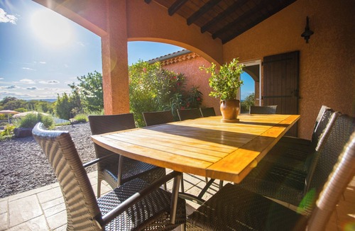 Joyeuse House | Villa Fanny - Private Pool and Spa in Joyeuse, Ardèche. Ideal for families!