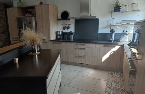 Millau Villa | Villa for 8 people, heated pool. 4-star bed and breakfast for 6 people.