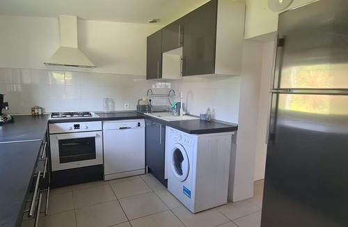Saint-Clement-de-Riviere House | Villa Familiale