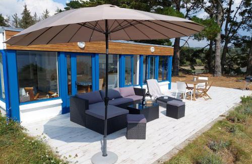 Hanvec House | Villa in Le Faou with Panoramic Sea Views