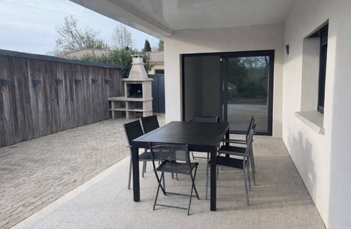 Saucats Villa | Villa in the sunny South West of France