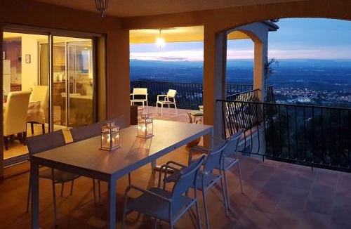 Laroque-des-Alberes House | Villa Josephine: Vue magnifique sur mer et montagnes