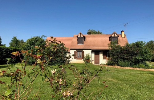 Genouilly House | Villa les Sceps - 6 people - Pets allowed