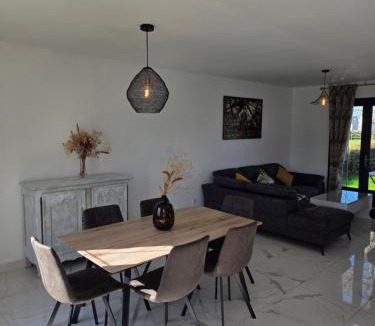 Graignes Villa | Villa Marie