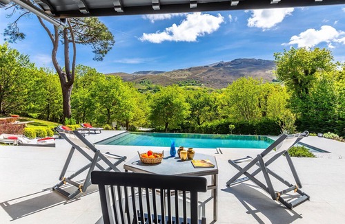 Ascain House | VILLA MENDI - PANORAMIC VIEW ON LA RHUNE, HEATED POOL - ASCAIN