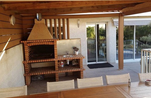 Bompas Villa | Villa Néfliers, with private pool and garden. 10 min. from the seafront