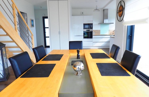 Sibiril House | Villa Nodeven, sea view, 50 metres from the beach