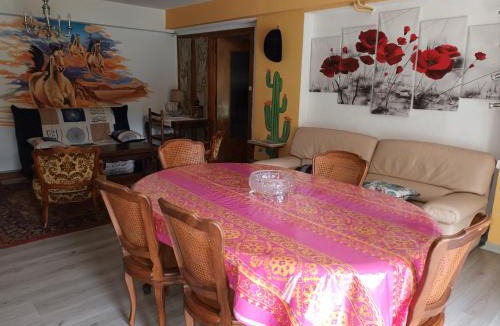 Craponne-sur-Arzon House | Villa ROSE GARDEN