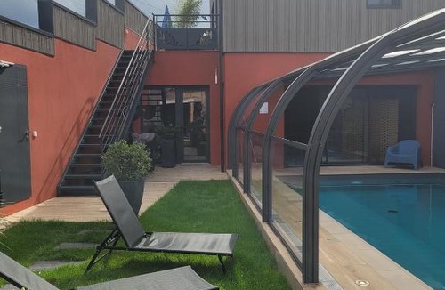 Flore Villa | Villa Seyal - avec piscine - jacuzzi - sauna & climatisation