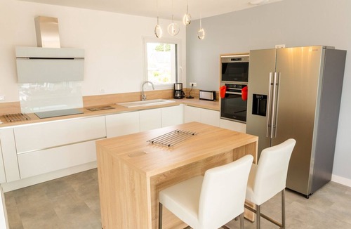 Berven Villa | Villa Surcouf 5 stars - sea view - private pool and beach 200m away