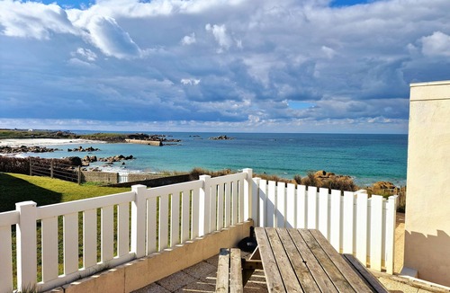 Cleder House | Villa Ti Ann 4 persons, sea view. stand 50 meters