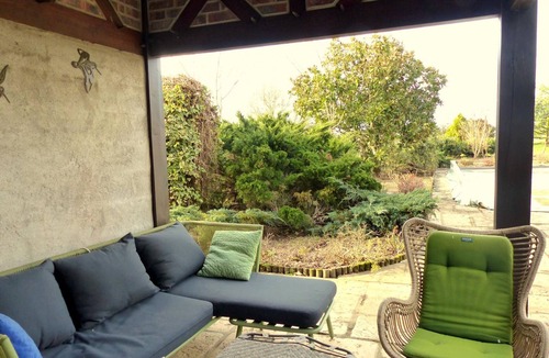 Toulon-sur-Allier Cottage | Villa with heated pool and garden near Moulins