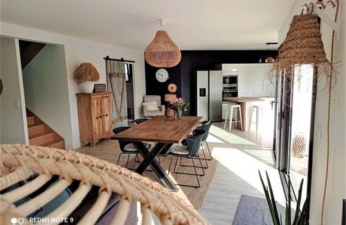 Kervignac Villa | Villa with heated pool and spa 10 minutes from the beach