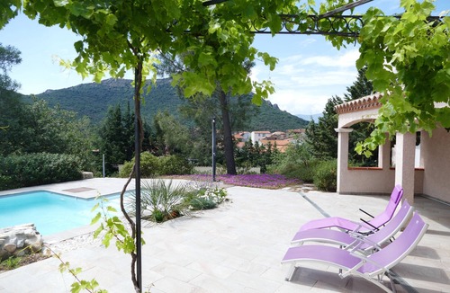 Saint-Arnac Villa | Villa with private pool and panoramic views of the mountains and the village
