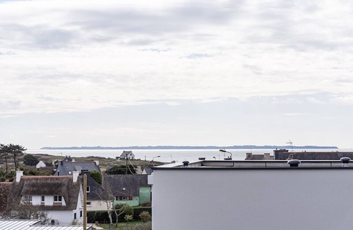Clohars-Carnoet Villa | Villa with swimming pool, sea view, 200m from the beach