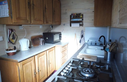 Campan House | Village house 6/8 pers. 3 bedrooms - 3 bathrooms - 3 wc - WI-FI