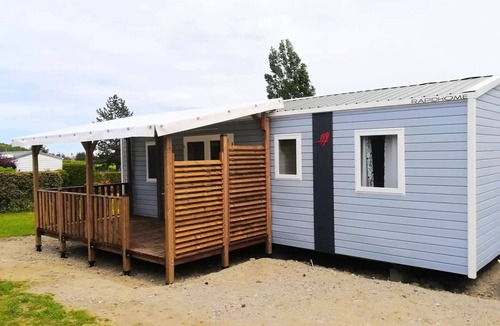 Saint-Bonnet-le-Chateau House | Vintage Mobil-home Verona 2 bedrooms 5 people