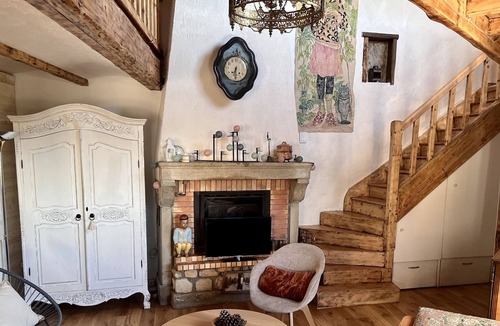 Vic-le-Comte House | Vrbo Property