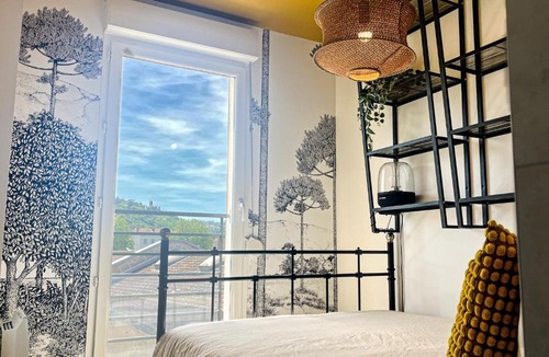 Vienne Apartment | Vue Panoramique - Parking - Jazz 7min - Gare 200m