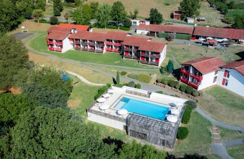 Saint-Etienne-de-Baigorry Resort | VVF Pays Basque Saint-Étienne-de-Baïgorry