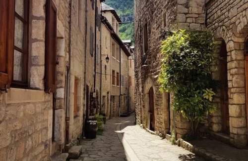 Florac Apartment | VVF The Cévennes *** - 2 Room Gite 6 People 1 baby