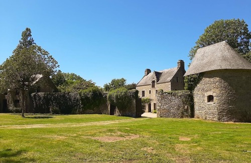 Baden House | Waterfront manor house with heated pool