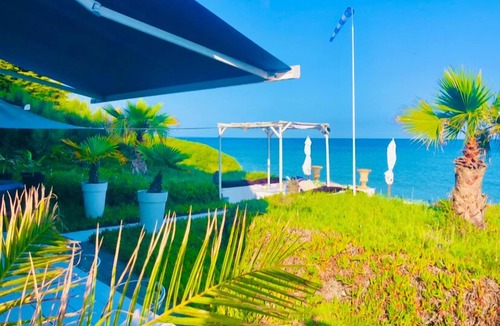 Loctudy House | "Waterfront property facing Glénan Islands"