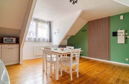 Carentan Apartment | Welcome to Marie & Guillaume's 2* rated home