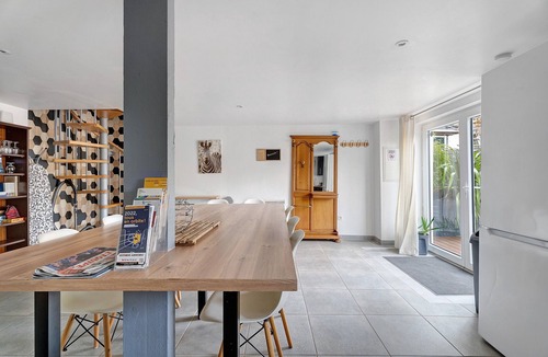 Henanbihen House | Welcome to Our Warm and Friendly Holiday Home!