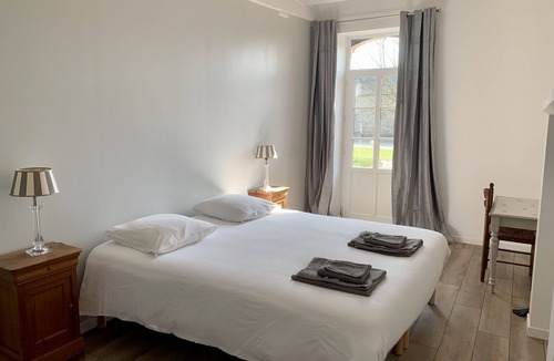 Becon-les-Granits House | Welcome to the Farm