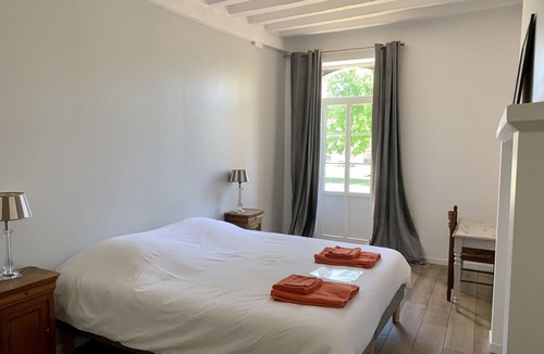 Becon-les-Granits House | Welcome to the Farm