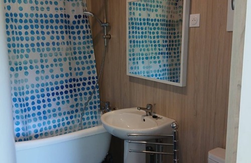 Cavan Ski Chalet | Welcoming 1-bedroom chalet in Cavan