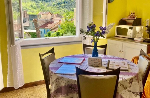 Arles-sur-Tech Apartment | Welcoming apartment, parking, pets OK