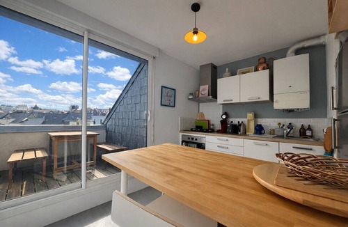 Saint-Serge Apartment | Welcoming & Comfortable Apartment – Ideal for 2/4 Guests