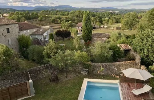 Lablachere Apartment | Well-located country studio with terrace
