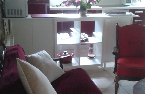 Bretteville-sur-Ay House | West Cotentin coast Beach 2 kms away, pretty restored barn in small hamlet