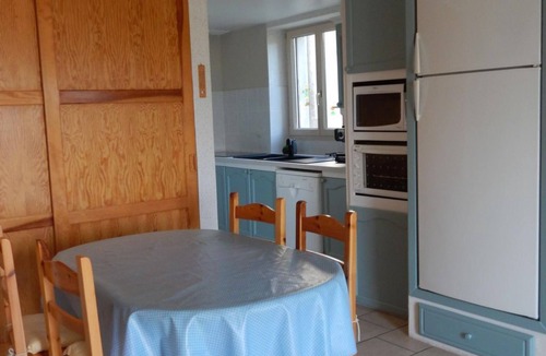 Saint-Andre-de-Lancize Apartment | Wohnung "Saint Andre de Lancize" mit Terrasse by Interhome
