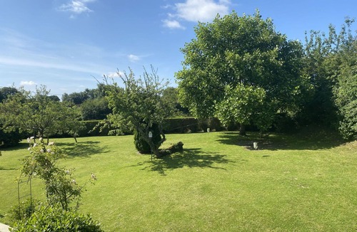 Saint-Maurice-en-Cotentin House | Wonderful villa for 6 guests with WIFI, TV, terrace and pets allowed