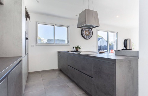 Bolleville House | Wonderful private villa for 10 guests with WIFI, TV, terrace and pets allowed