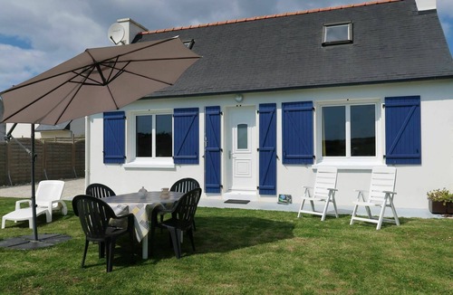 Primelin House | Wonderful private villa for 2 guests with TV and terrace