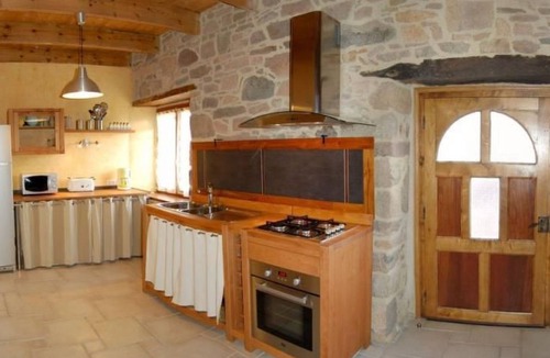 Lezardrieux House | Wunderschönes Haus mit Garten in Lézardrieux by Interhome