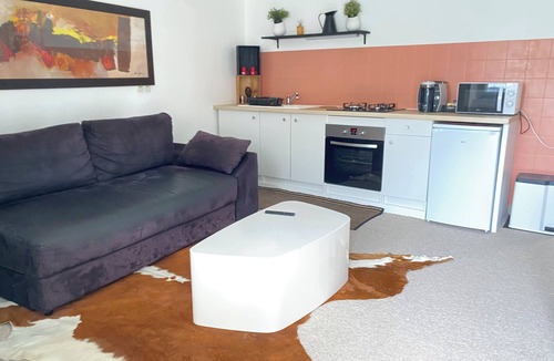 Lannion Apartment | Your Peaceful Haven in the Heart of the City