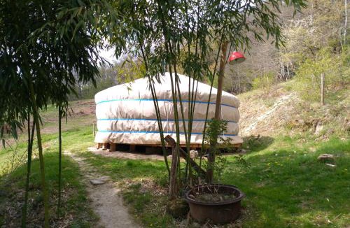 Mesvres Other | Yourte Morvan Insolite