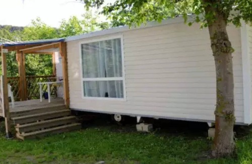 Arles-sur-Tech House | ZEcamping 3 étoiles familial piscine couverte mobil-home TV 26m2