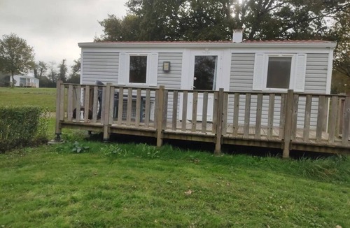 Sainte-Reine-de-Bretagne House | ZEcamping 3* animé pet friendly familial piscine chauffée
