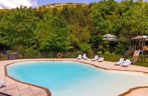 Fenouillet House | ZEcamping 2 étoiles pataugeoire piscine locatif 38m2 5 pers