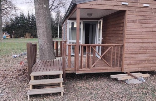 Sauxillanges House | ZEcamping 3 étoiles piscine pet friendly club enfant tente 27m2 4 pers
