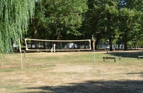 Chateauroux House | ZEcamping 3 étoiles animé toboggans mobil-home 22m2 2 pers