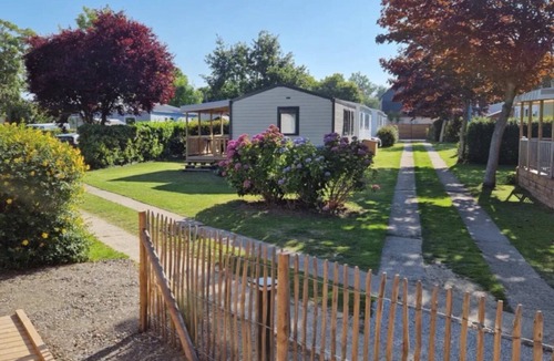Pordic House | ZEcamping 3 étoiles mobil-home TV LV BBQ 27m2 4 pers